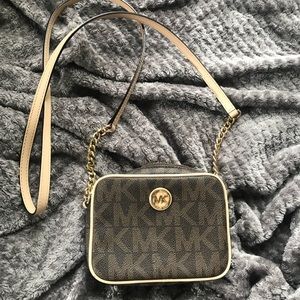 Michael Kors small crossbody purse
